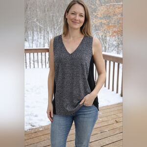 Philosophy Gray Black Abstract V-Neck Sleeveless Tunic Top Medium